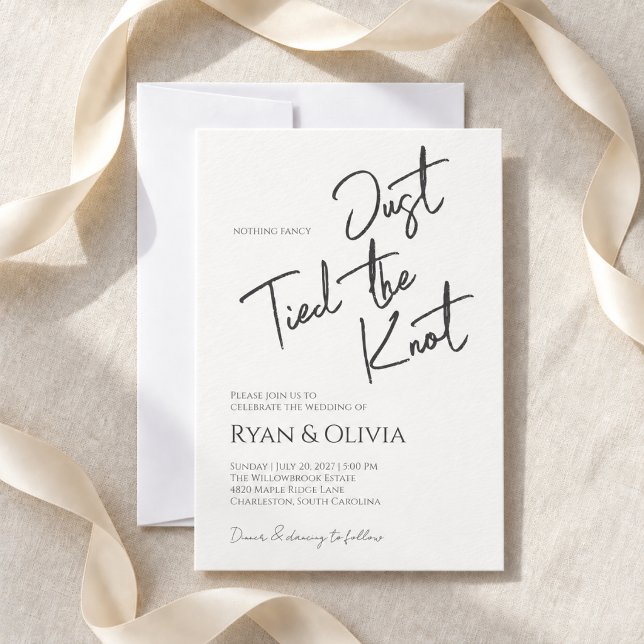 Faire-part de mariage Rien de Fantaisie Écriture F (Whimsical Script Nothing Fancy Wedding Invitation
)