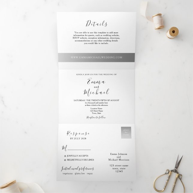 Faire-part de mariage triptyque à script minimal (Intérieur)