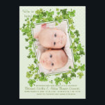Faire-part de naissance photo pour bébé St. Patric<br><div class="desc">Envoyez vos souhaits de la Saint Patrick avec ce magnifique faire-part de naissance photo saisonnier avec un cadre de shamrocks avec un arrière - plan vert clair et des pois blancs. (FP) La carte est facile à customiser avec votre libellé, police, couleur de police, options de forme de papier et...</div>