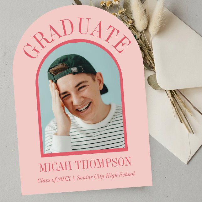 Faire-part de photo de remise de diplôme d'arche m (Red Modern Arch Grad Photo Announcement)