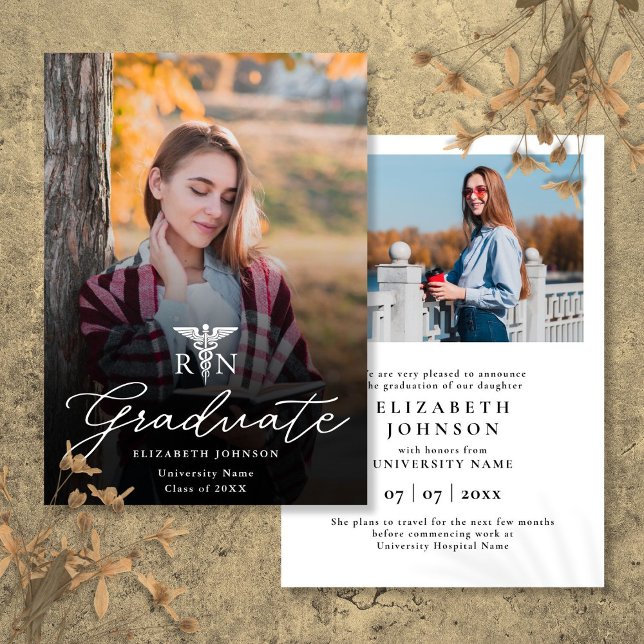 Faire-part de remise de diplôme d'infirmière en éc (Photo Script RN Nursing Graduation Announcement)