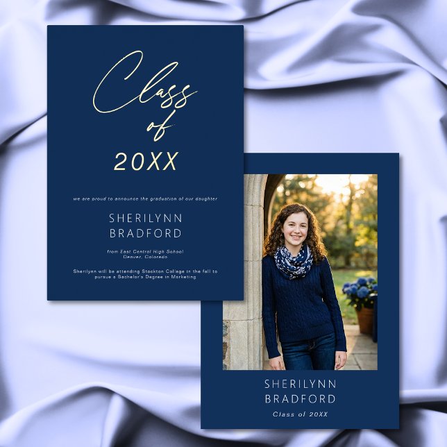 Faire-part de remise de diplôme minimal or bleu et (Minimal Gold Blue & White Graduation Announcement)