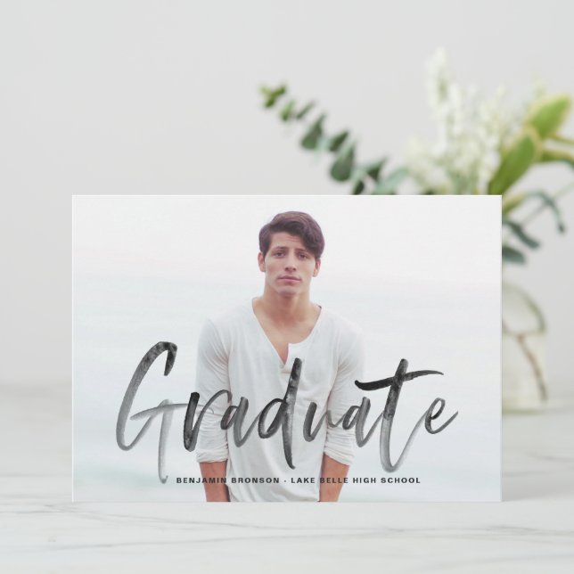 Faire-part de remise de diplômes avec photo et let (Debout devant)
