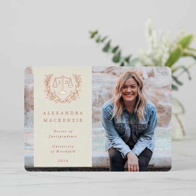 Faire-part d'études de droit JD Foil/Oyster (Debout devant)