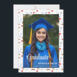 Faire-part Docteur en sciences infirmières Script Photo Gradu<br><div class="desc">Elégant faire-part photo avec un arrière - plan médical. Parfait pour les diplômes universitaires pour les médecins et les infirmières. Illustré et dessiné par Patricia Alvarez.</div>