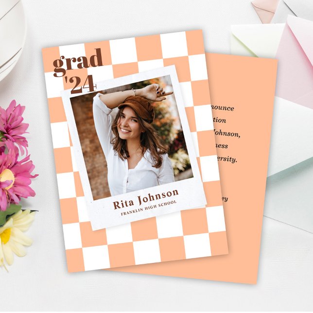 Faire-part Élégant Moderne À damiers Photo Graduation (Stylish Modern Checkered Photo Graduation Announcement)