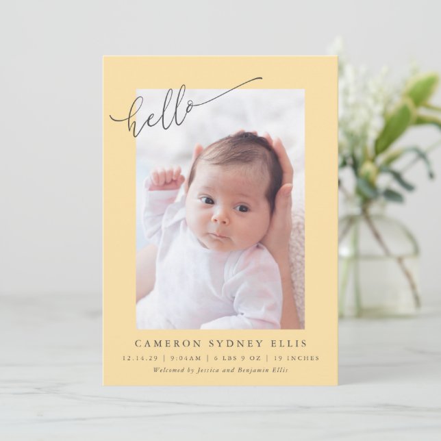 Faire-part Elegant Simple Minimalist Hello Yellow Photo Birth (Debout devant)