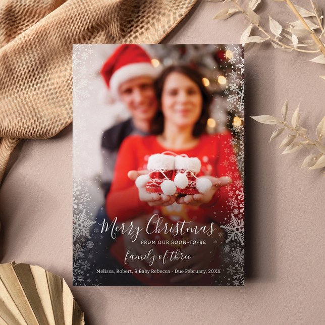 Faire-part Famille de Noël moderne Couple Grossesse photo (Merry Christmas Pregnancy Announcement Photo Card)