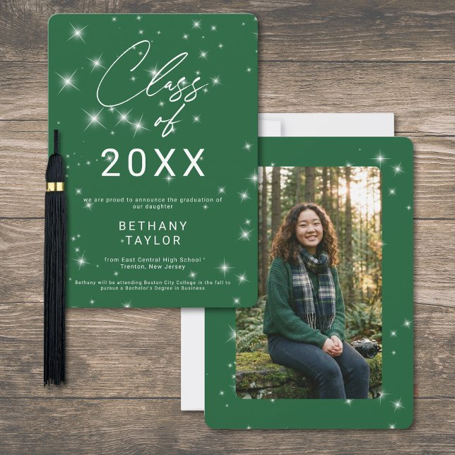 Faire-part Félicitations de remise de diplômes Moderne Vert e (Modern Green & White Sparkle Graduation Announcement)