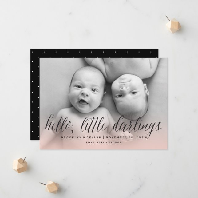 Faire-part Hello Little Darlings Twin Girls Chic Photo Birth (Devant/Arrière en situation)