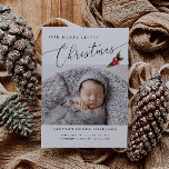 Faire-part Merry Little Christmas Mistletoe Baby Photo Naissa<br><div class="desc">Carte de faire-part d'anniversaire moderne avec 2 photos de votre nouveau-né avec un texte de typographie en haut qui dit "notre joyeux petit Noël." Il y a aussi une illustration d'aquarelle d'un faux orteil.</div>