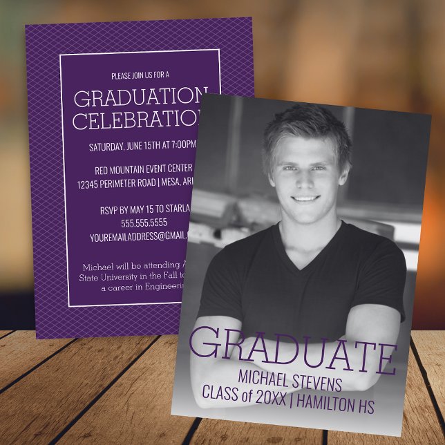 Faire-part Minimalisme Moderne Art Déco Violet pour la Remise (Modern Purple Minimalist Art Deco High School College Graduation Announcement Invitation for Him Her)