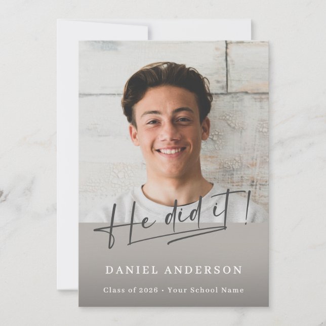 Faire-part Modern Photo Graduation 2026 He Did It (Devant)