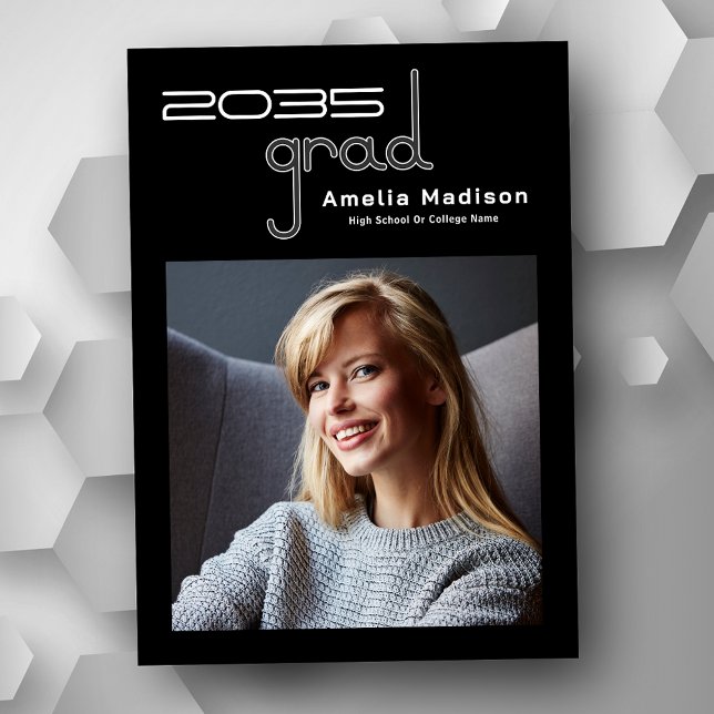 Faire-part Moderne Minimal Unique Haute Technologie Diplôme P (Available in high quality print or instant download for quick messaging, email or self printing.)