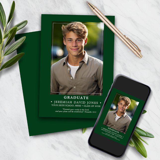 Faire-part Moderne Simple Forest Green Photo Graduation (Créateur téléchargé)