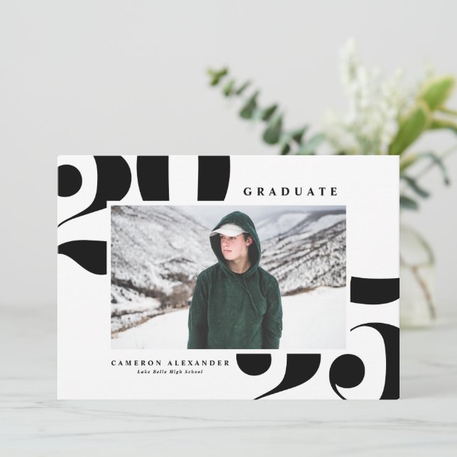 Faire-part Noir 2025 Téméraire Typographie Diplôme Photo (Debout devant)