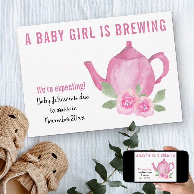 Faire-part On s'attend à ce qu'une petite fille allaite la gr (Créateur téléchargé)