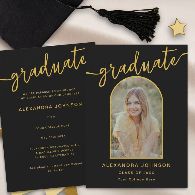 Faire-part Photo de remise de diplôme avec arche moderne tend (Modern trendy arch photo graduation announcement card stylish chic black and gold  script)
