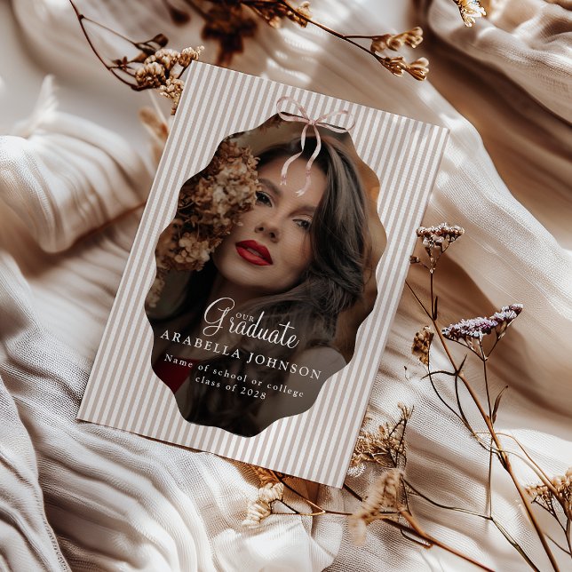 Faire-part Photo de remise de diplôme beige avec rayures fine (Créateur téléchargé)