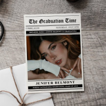 Photo de remise de diplôme sur le thème du journal