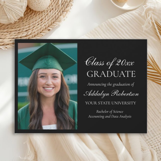 Faire-part Photo de remise des diplômes universitaire noir et (Elegant script black graduation photo announcement)