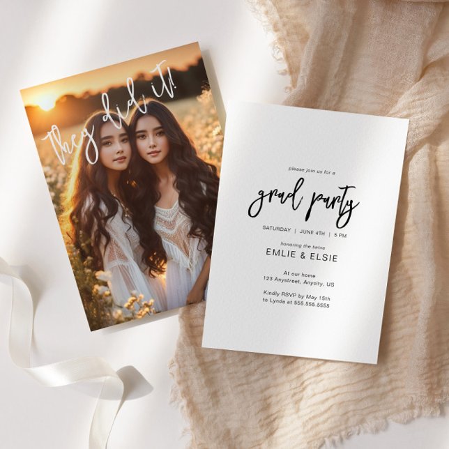 Faire-part photo Twins Double Grad Party (Créateur téléchargé)
