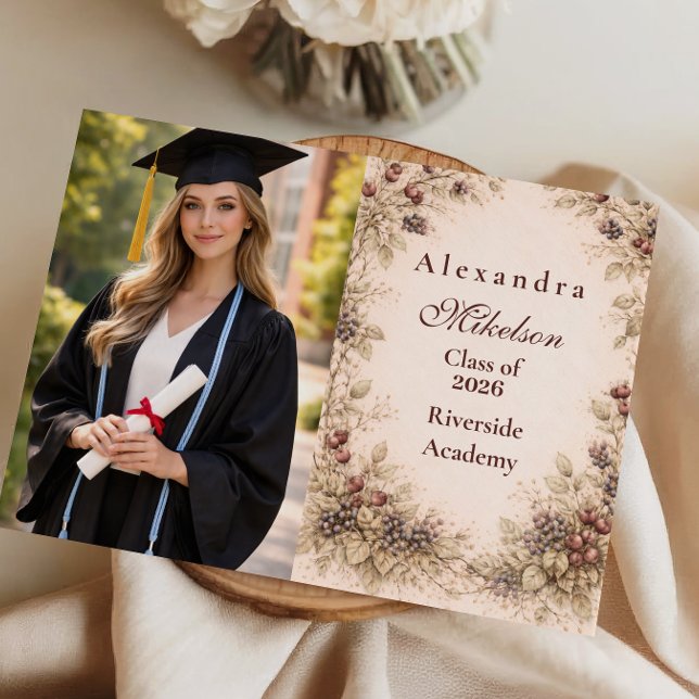 Faire-part Photo Vintage Berry Botanical Graduation Party (Créateur téléchargé)