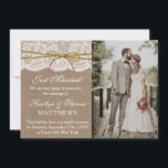 Faire-part Rustic Twine Bow Mariage photo mariage<br><div class="desc">Faites savoir à tout le monde que vous l'avez fait, vous vous êtes marié avec style avec ces cartes de faire-part mariages élégantes et très tendance. Le design est facile à personnaliser avec votre libellé d'événement spécial et votre famille et vos amis seront enchantés quand ils reçoivent ces fabuleuses cartes...</div>