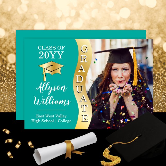 Faire-part Sarcelle | Gold Graduate Wave Grad Casquette photo (Teal and Gold Tone "Graduate" Wave Grad Cap One Photo Graduation Announcement)