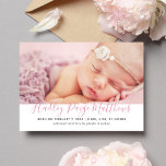 Faire-part Script rose moderne bébé fille photo naissance<br><div class="desc">Simple et douce carte photo faire-part de naissance introduit votre belle petite fille nouveau-née avec une photo de paysage sur le devant et une photo de carré bonus sur le dos. Personnalisez l'écriture manuscrite moderne avec le nom complet du bébé et customisez le texte noir souple avec toutes les statistiques...</div>