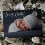 Faire-part Silent Nights Baby Landscape Photo Holiday Naissan<br><div class="desc">Carte de faire-part de naissance moderne et fantastique pour la saison des Fêtes sur la photo de votre nouveau-né avec le texte typographique qui dit "Nuits silencieuses, surtout... " Vous pouvez ajouter une deuxième photo au dos avec un message. Carte de faire-part de naissance de Noël parfaite pour les bébés...</div>