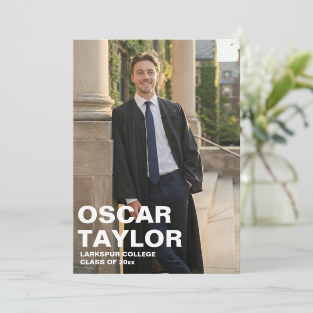 Faire-part Superposition de typographie en gras sur une photo (Debout devant)