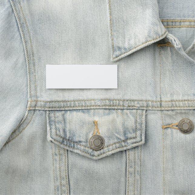 Faites vos propres étiquettes de nom en plastique  (En situation)