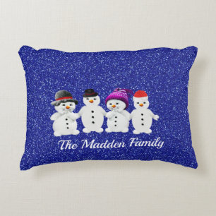 Famille de quatre Snowmen Coussin d'accentuation d