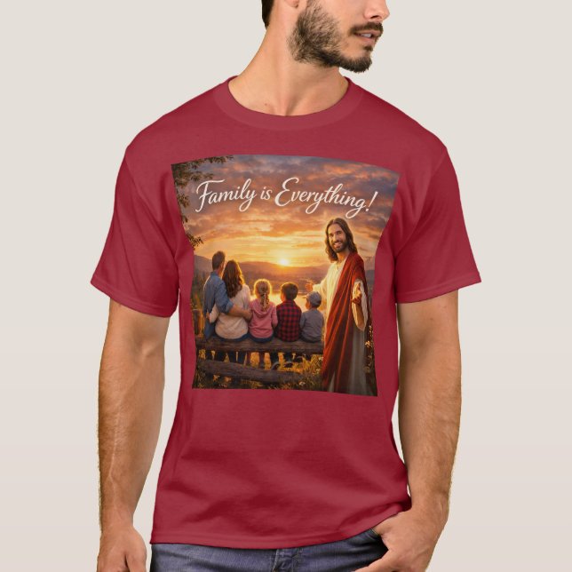 Family is Everything T-Shirt (Devant)