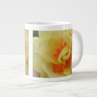 Fancy Daffodique Mug