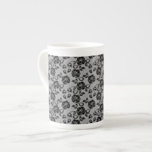Faux Black Lace Roses Fishnet Mug Design moderne
