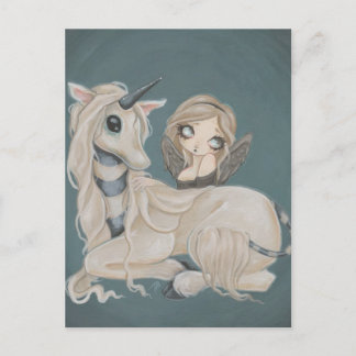 fée d'ange gothique avec carte postale de licorne