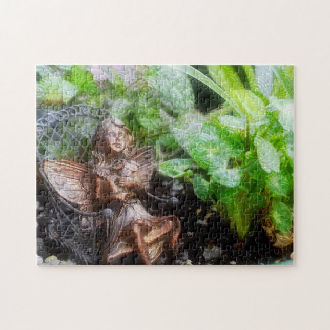 Fée Dans Le Puzzle Du Jardin (Horizontal)