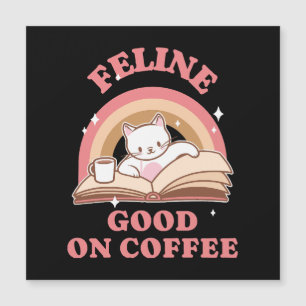 Félin bien sur café