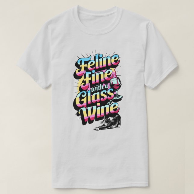 Féline fine avec un verre de vin t-shirt chat (Design devant)