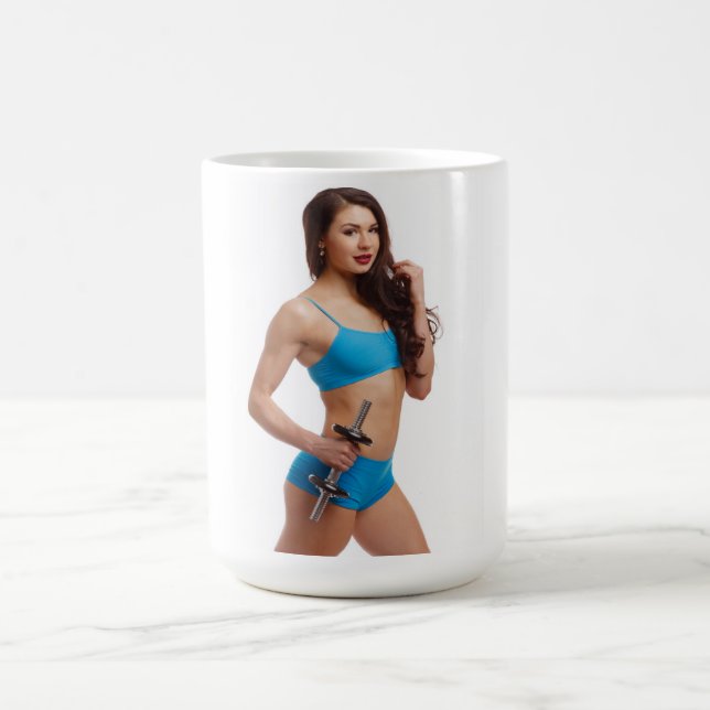 Femme avec Dumbbell Coffee Mug (Centre)