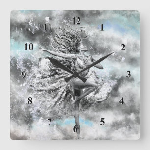 Femme dansant dans les nuages - Horloge murale