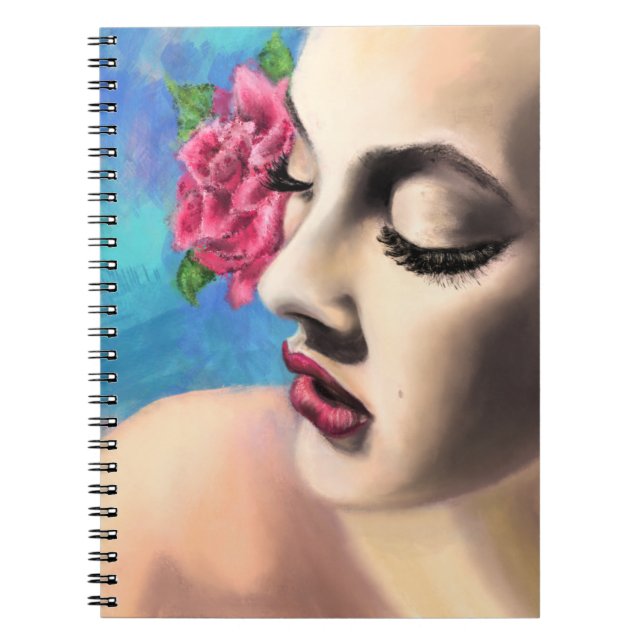 Femme de beauté avec Carnet Rose rouge (Devant)