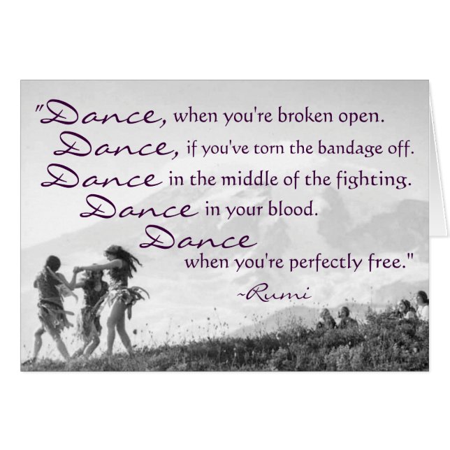 Femme de marionnettes tziganes dansant librement (Devant horizontal)