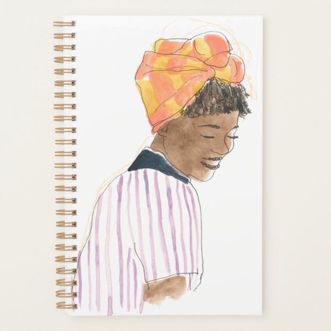 Femme forte et belle souriante (Devant)