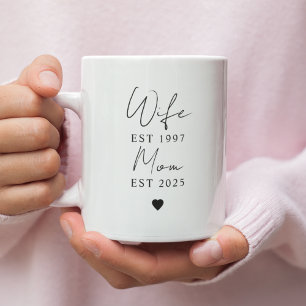 Femme maman EST Année Mug   Famille personnalisée 