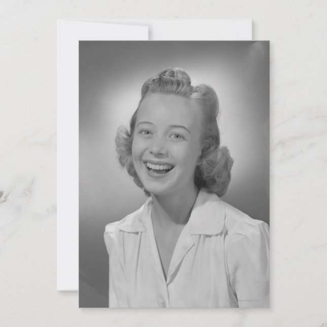 Femme souriante (Devant)