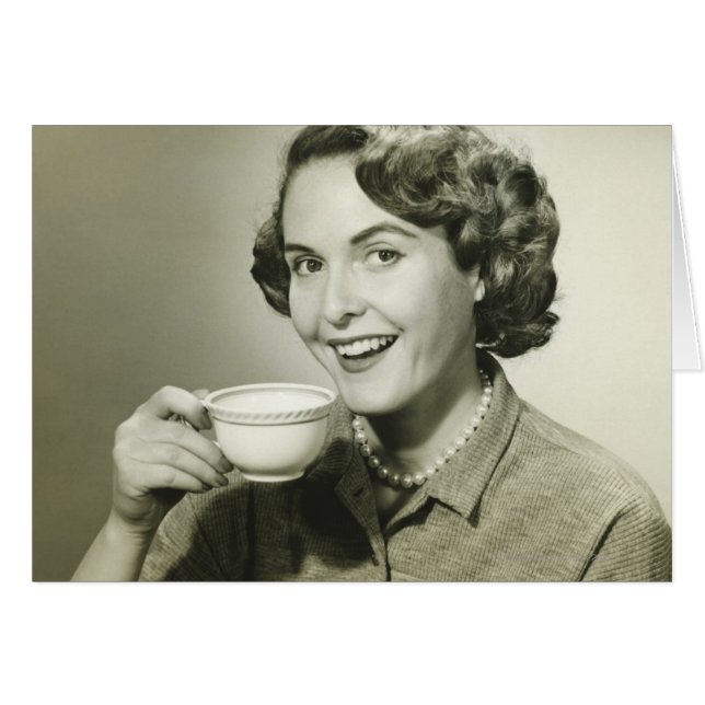 Femme tenant des tasses (Devant horizontal)