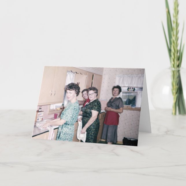 Femmes dans la rétro carte de voeux de cuisine (Devant)